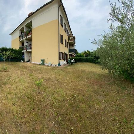 Condominio Tigli Cavalcaselle Luaran gambar